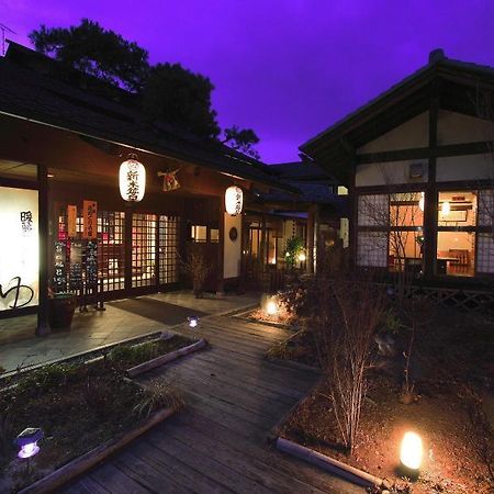 Araki Kousen Ryokan Chichibu Buitenkant foto